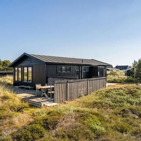 Holiday home Anniki - 300m From The Sea In Nw Jutland By Interhome *